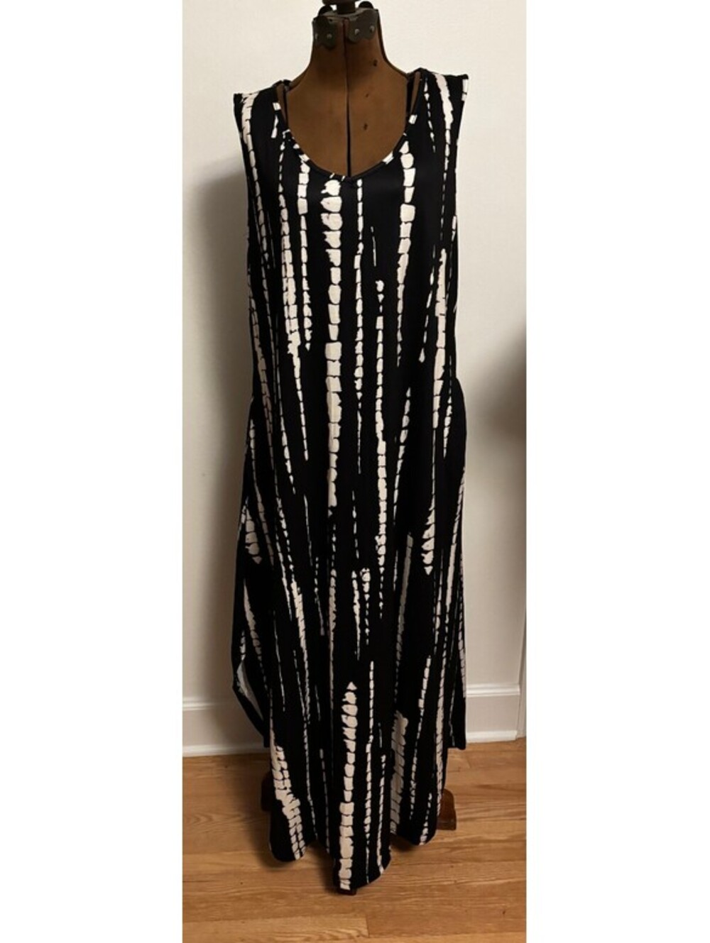 SHEIN LUNE Black White Tie Dye Maxi Dress XL V Neck Side Slit Pockets NWOT (216)